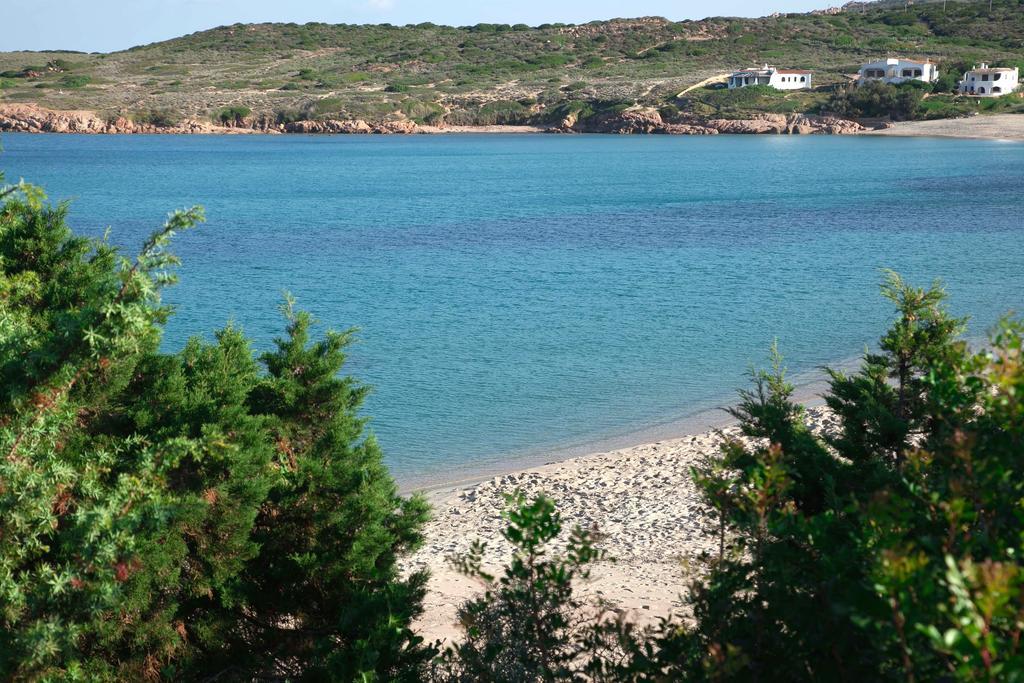 A.I.R. Villa Marinedda Isola Rossa Esterno foto